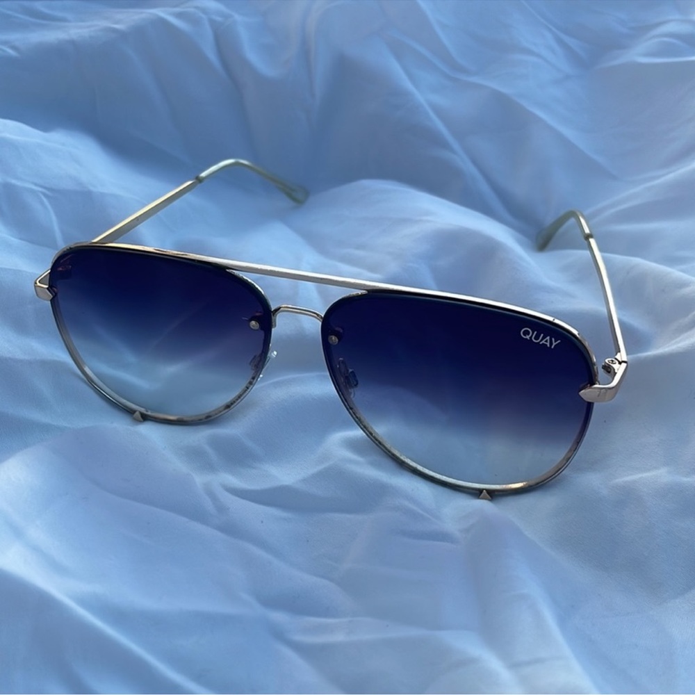 Quay sunglasses- over sized lenses!